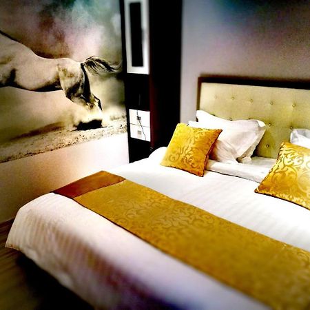 Top Boutique Hotel（首席精品酒店） 트빌리시 외부 사진