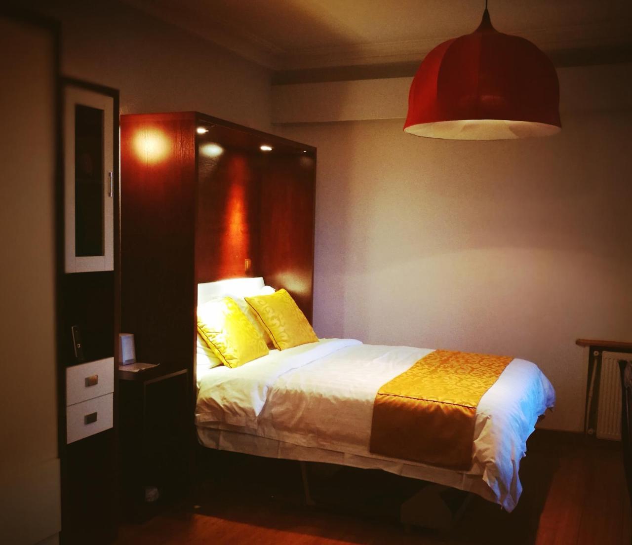 Top Boutique Hotel（首席精品酒店） 트빌리시 외부 사진