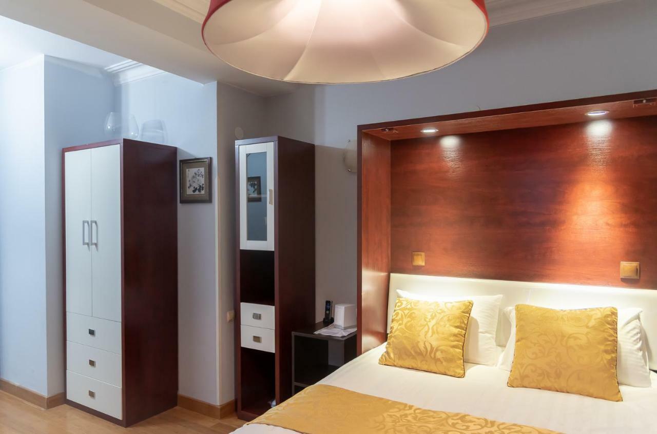 Top Boutique Hotel（首席精品酒店） 트빌리시 외부 사진